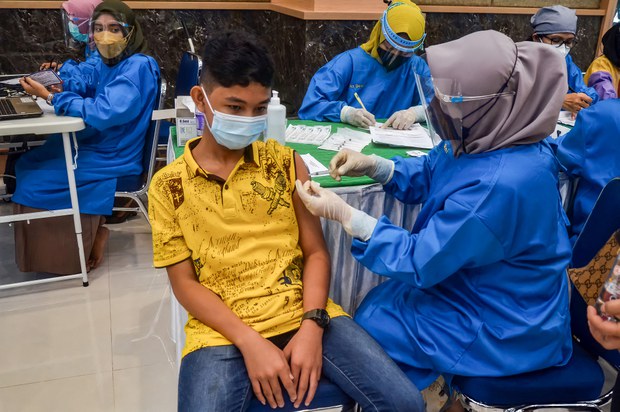 Pemerintah akan Segera Vaksinasi COVID-19 untuk Anak 6-11 Tahun