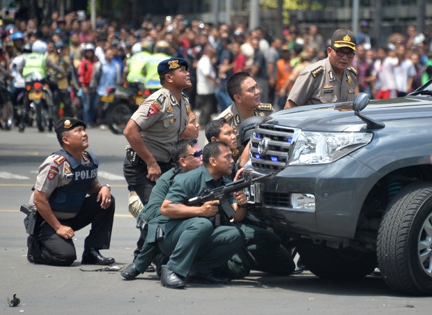 160318_ID_ISIS_1000 160318_ID_ISIS_1000