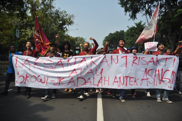150806_ID_PARAMITA_PASAL_PENGHINAAN_700.jpg
