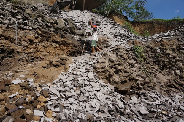 QUARRYING-04.JPG