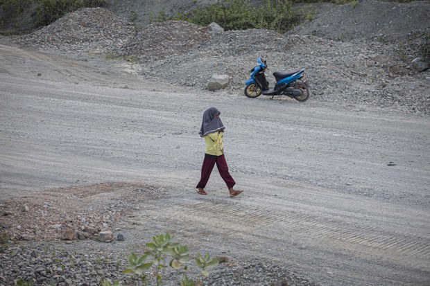 Menghirup debu kerikil sehari-hari