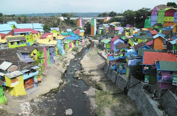 Kampung-1.jpg