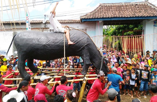 Kebo-keboan-9.jpg