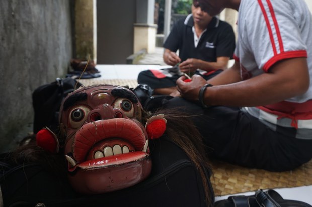 Kecak-Dance-2.JPG