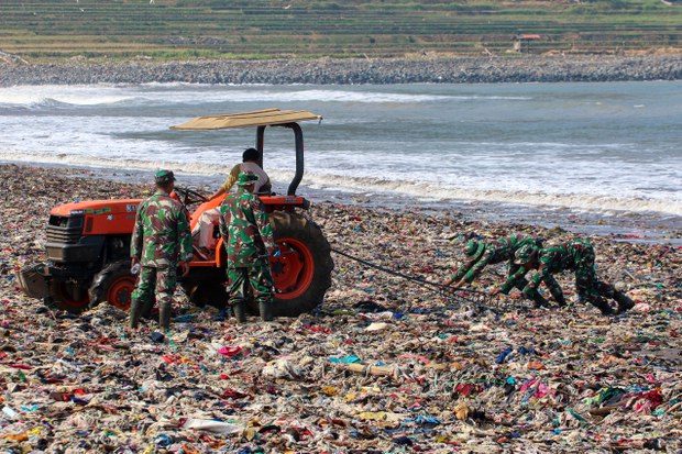 Sampah Laut 7.jpg