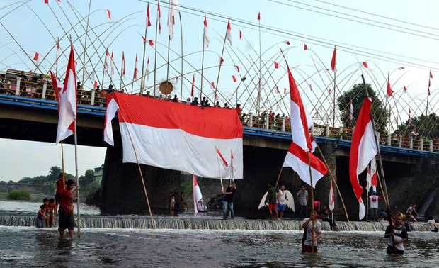 HUT-RI71-Kusumasari-Ayuningtyas1.jpg