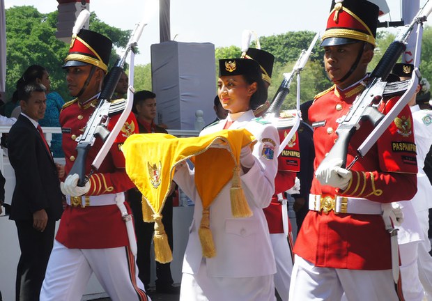 HUT-RI71-Tia-Asmara3.JPG
