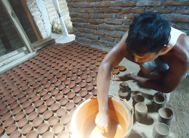 160628_ID_SS_POTTERY5.jpg
