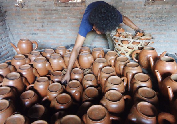 160628_ID_SS_POTTERY8.jpg