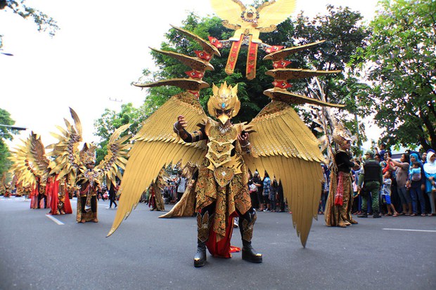 BATIK-CARNIVAL-9.JPG
