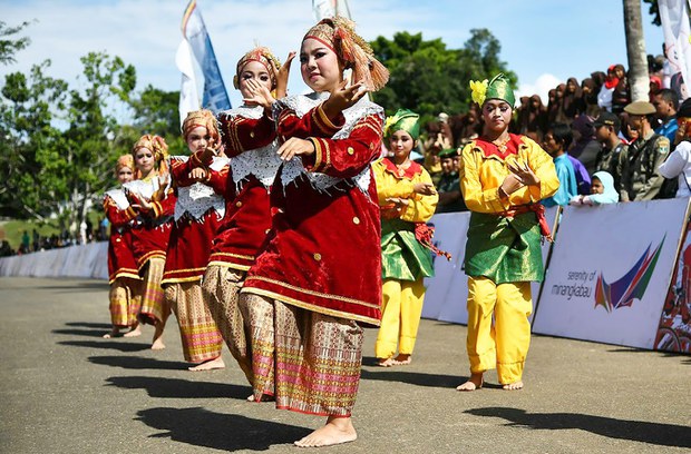 Tour-de-Singkarak-5.jpg