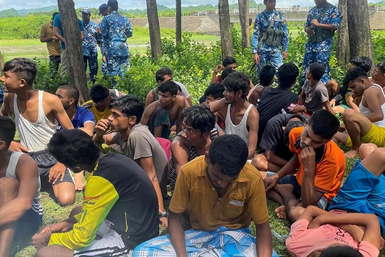 221214-MY-Inside3-Rohingyabot.jpg