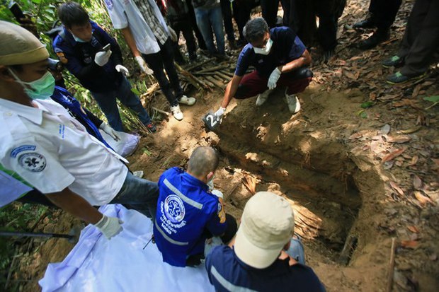 150602-MY-KUBUR620 150602-MY-KUBUR620