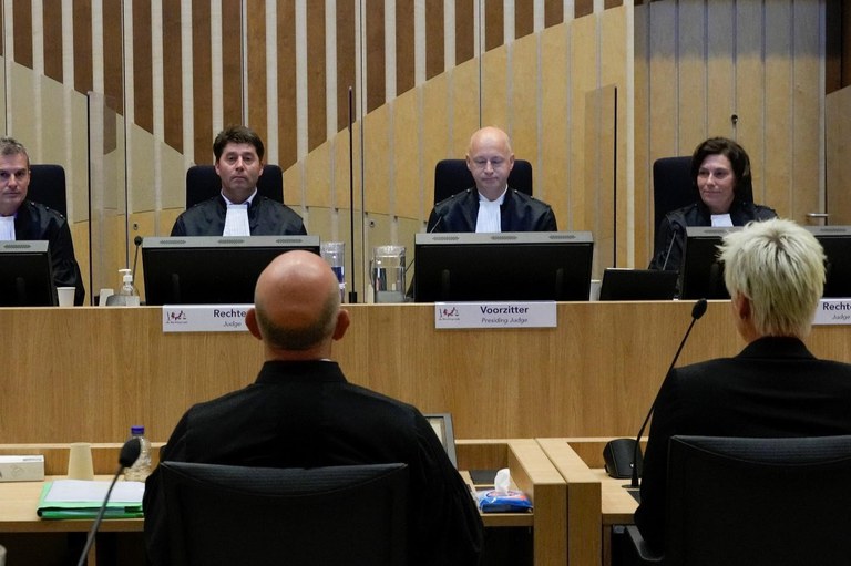 court.jpg court.jpg