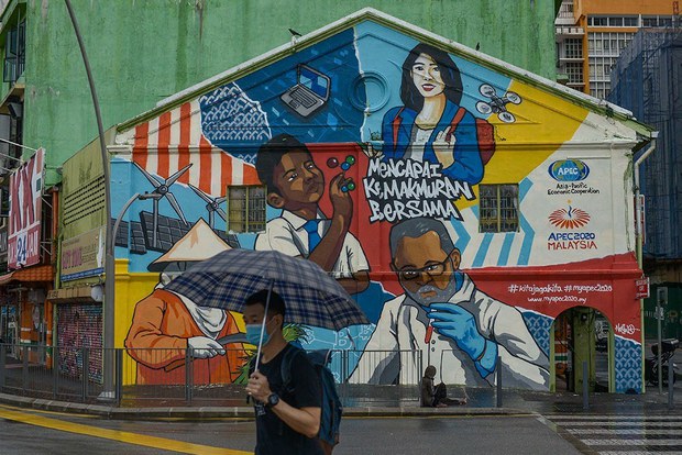 Lawak hina Islam: Wanita Malaysia berdepan hukuman penjara Lawak hina Islam: Wanita Malaysia berdepan hukuman penjara
