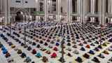 Malaysia Mungkin Berdepan Gelombang Keempat COVID-19, Rekod Kematian Tertinggi Sejak Februari