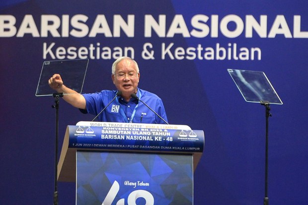 Najib Mahu PRU15 Disegerakan, BN Perlu Ambil Peluang Atas Kepincangan Lawan Najib Mahu PRU15 Disegerakan, BN Perlu Ambil Peluang Atas Kepincangan Lawan