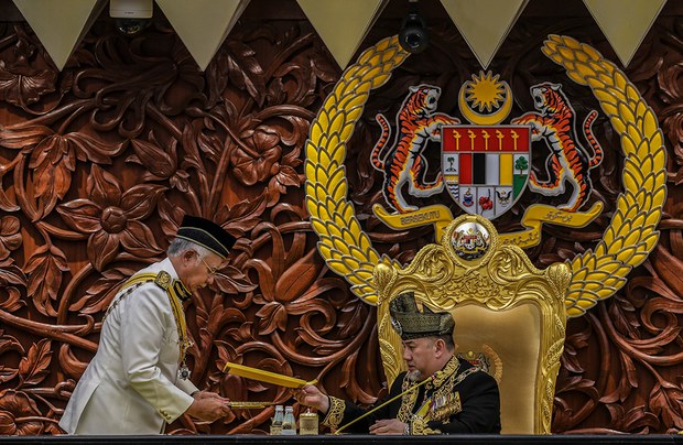 1803055-my-agung1000.jpg 1803055-my-agung1000.jpg
