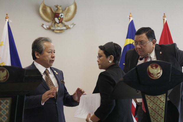 160505-my-id-foreignminister620 160505-my-id-foreignminister620