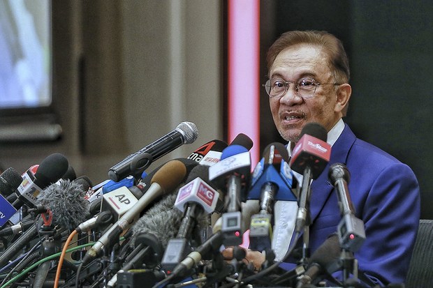 Ketua Pembangkang Keluarkan Memo Kepada Ahli Parlimen, Rayu Agong Tarik Balik Darurat Ketua Pembangkang Keluarkan Memo Kepada Ahli Parlimen, Rayu Agong Tarik Balik Darurat