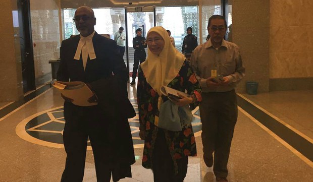 170118-my-anwar-court620-1.JPG 170118-my-anwar-court620-1.JPG