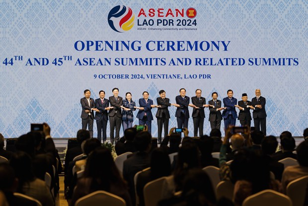 Malaysia gesa ASEAN kekal bersatu di tengah ketegangan global kian meningkat Malaysia gesa ASEAN kekal bersatu di tengah ketegangan global kian meningkat