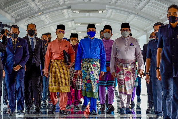 Malaysia Bentang Belanjawan RM322.1 Bilion Bantu Rakyat, Ekonomi Terkesan COVID-19