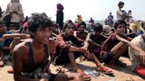 200416-BD-Rohingya-wire-620.jpg