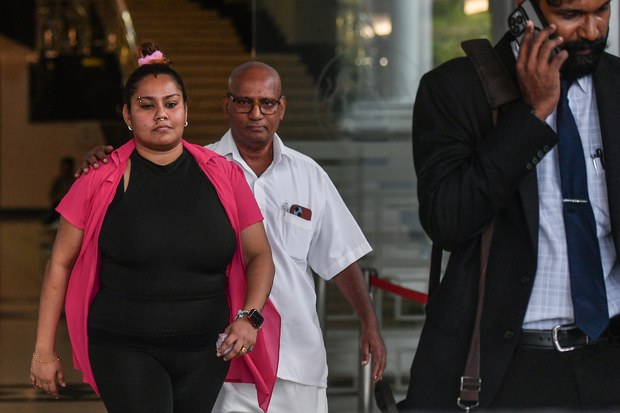 Malaysia mahu gubal undang-undang buli siber sebagai jenayah Malaysia mahu gubal undang-undang buli siber sebagai jenayah