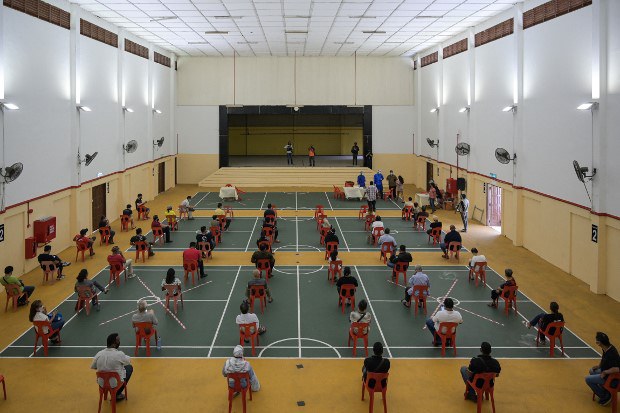 Kes COVID-19 Menurun Di Malaysia Susulan Perintah Kawalan Pergerakan Kes COVID-19 Menurun Di Malaysia Susulan Perintah Kawalan Pergerakan