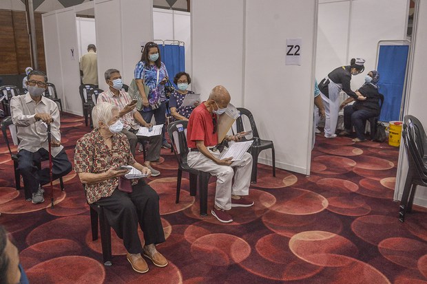 COVID-19: Malaysia Lulus Penggunaan Dos Tambahan Vaksin Pelbagai Jenis COVID-19: Malaysia Lulus Penggunaan Dos Tambahan Vaksin Pelbagai Jenis