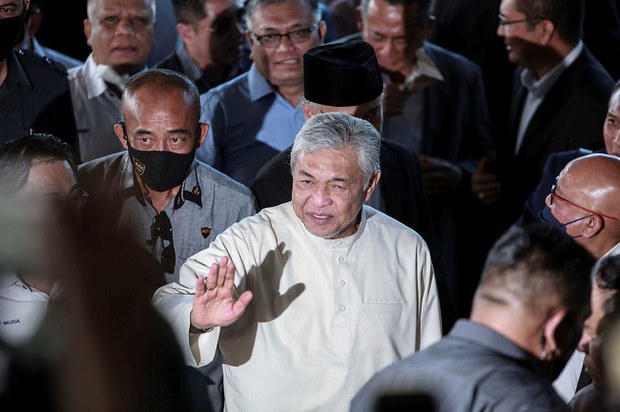 Kerajaan Malaysia fail rayuan keputusan mahkamah kes rasuah presiden UMNO Kerajaan Malaysia fail rayuan keputusan mahkamah kes rasuah presiden UMNO