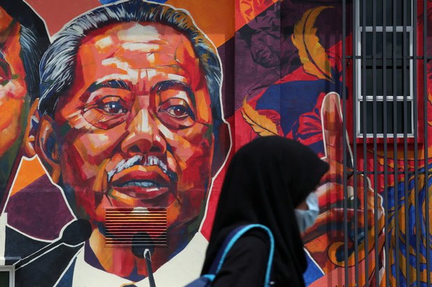 Undang-Undang Baru Malaysia Hukum ‘Berita Palsu’ Mengenai Darurat, COVID-19 Undang-Undang Baru Malaysia Hukum ‘Berita Palsu’ Mengenai Darurat, COVID-19
