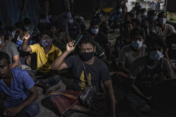 Malaysia Hantar Pulang 88,000 Pekerja Asing Tanpa Dokumen Bawah Program Pengampunan Malaysia Hantar Pulang 88,000 Pekerja Asing Tanpa Dokumen Bawah Program Pengampunan