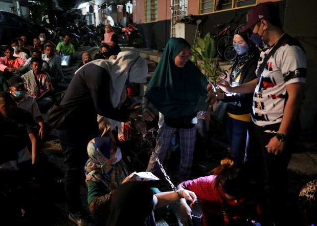Laporan Human Rights Watch kritik Malaysia ‘dera’ tahanan di depot imigresen