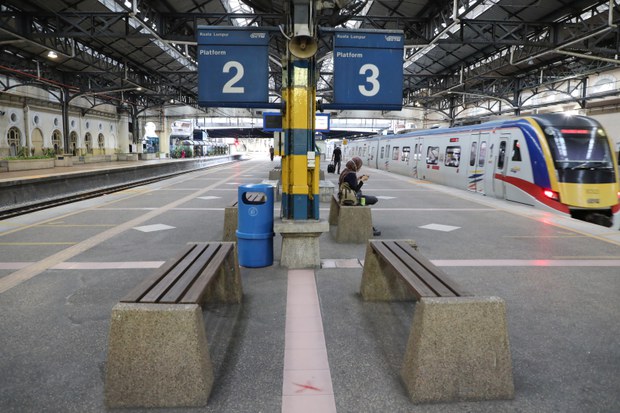 Malaysia Bayar Singapura AS$76 juta Batal Projek Kereta api Berkelajuan Tinggi