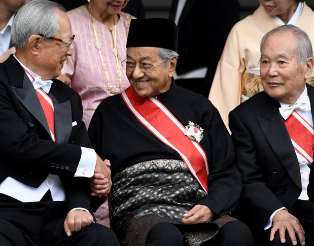 181106-MY-Mahathir620.jpg