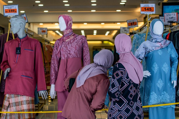 Malaysia Tidak Punya Rancangan Haramkan Perkahwinan Bawah Umur