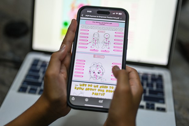 Rungkai tabu pendidikan seks melalui lukisan kartun