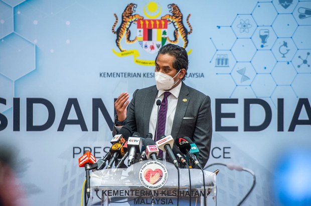 Malaysia Bakal Masuk Fasa Endemik, Rakyat Perlu Bersedia Hidup Dengan COVID-19 Malaysia Bakal Masuk Fasa Endemik, Rakyat Perlu Bersedia Hidup Dengan COVID-19
