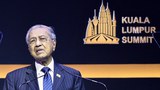 191219-MY-KLS-Mahathir990.jpg