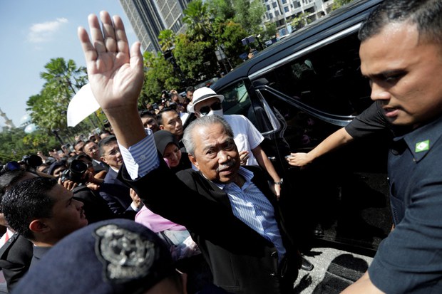 Laut China Selatan: Pembangkang kecam kenyataan ‘cuai’ PM mengenai hak Beijing Laut China Selatan: Pembangkang kecam kenyataan ‘cuai’ PM mengenai hak Beijing