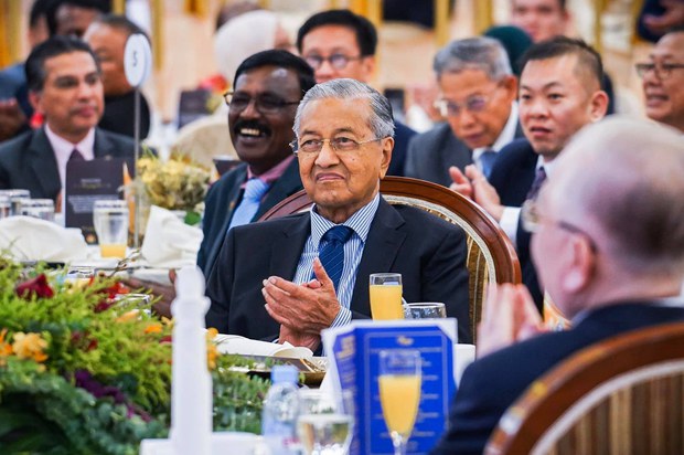 200214-MY-MahathirParlimen1000.jpg