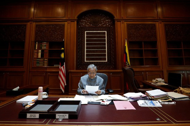 18-06-19-MY-1mdb-620.JPG