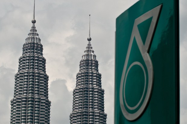160311-my-petronas620 160311-my-petronas620