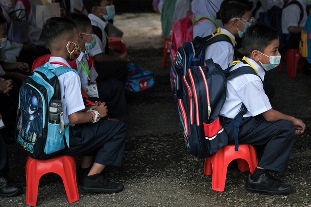 Menteri Malaysia nafi pindaan perlembagaan akan tingkatkan jumlah kanak-kanak tanpa kerakyatan Menteri Malaysia nafi pindaan perlembagaan akan tingkatkan jumlah kanak-kanak tanpa kerakyatan