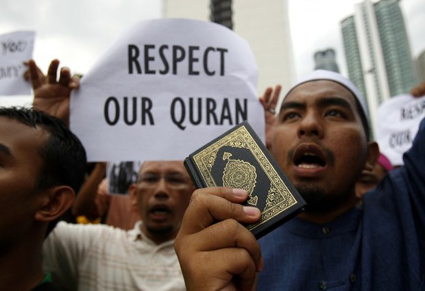 181008-MY-Sharia-Mujahid620.jpeg