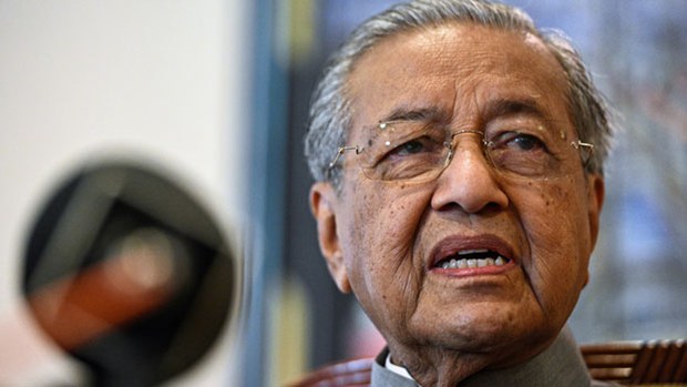 mahathir1000.jpeg