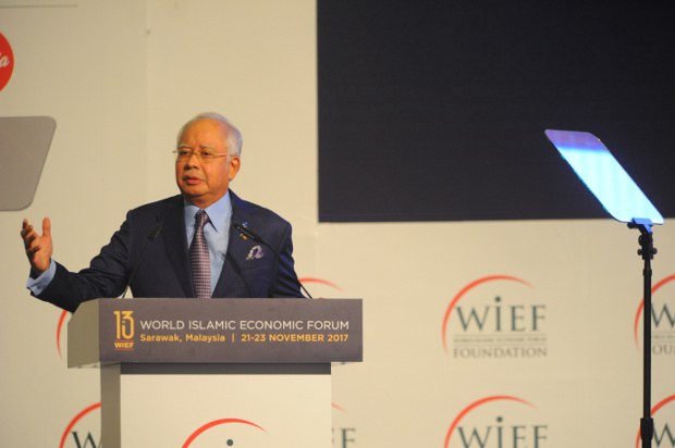 171121-my-najib-wief-620.jpg 171121-my-najib-wief-620.jpg