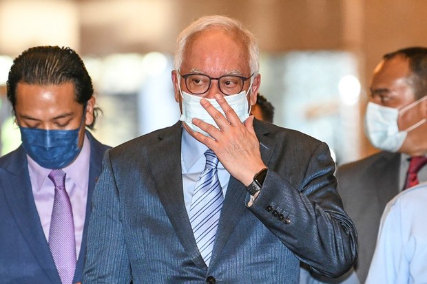 Bekas PM Malaysia Berdepan Tindakan Bankrap Setelah Gagal Lunas Cukai, Penalti AS$421 Juta Bekas PM Malaysia Berdepan Tindakan Bankrap Setelah Gagal Lunas Cukai, Penalti AS$421 Juta